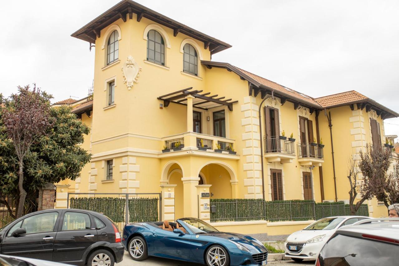 Il Palazzo - Luxury Home & Event Cosenza Exterior photo