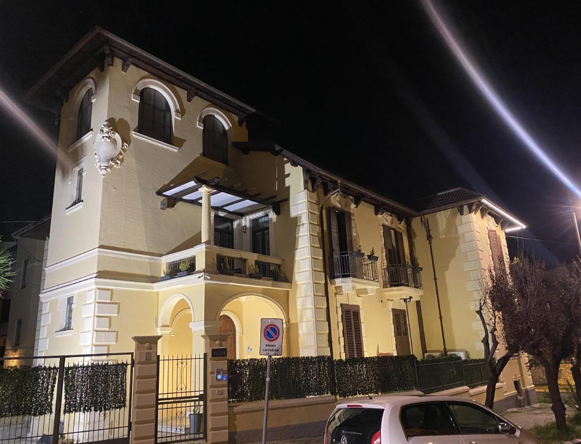 Il Palazzo - Luxury Home & Event Cosenza Exterior photo